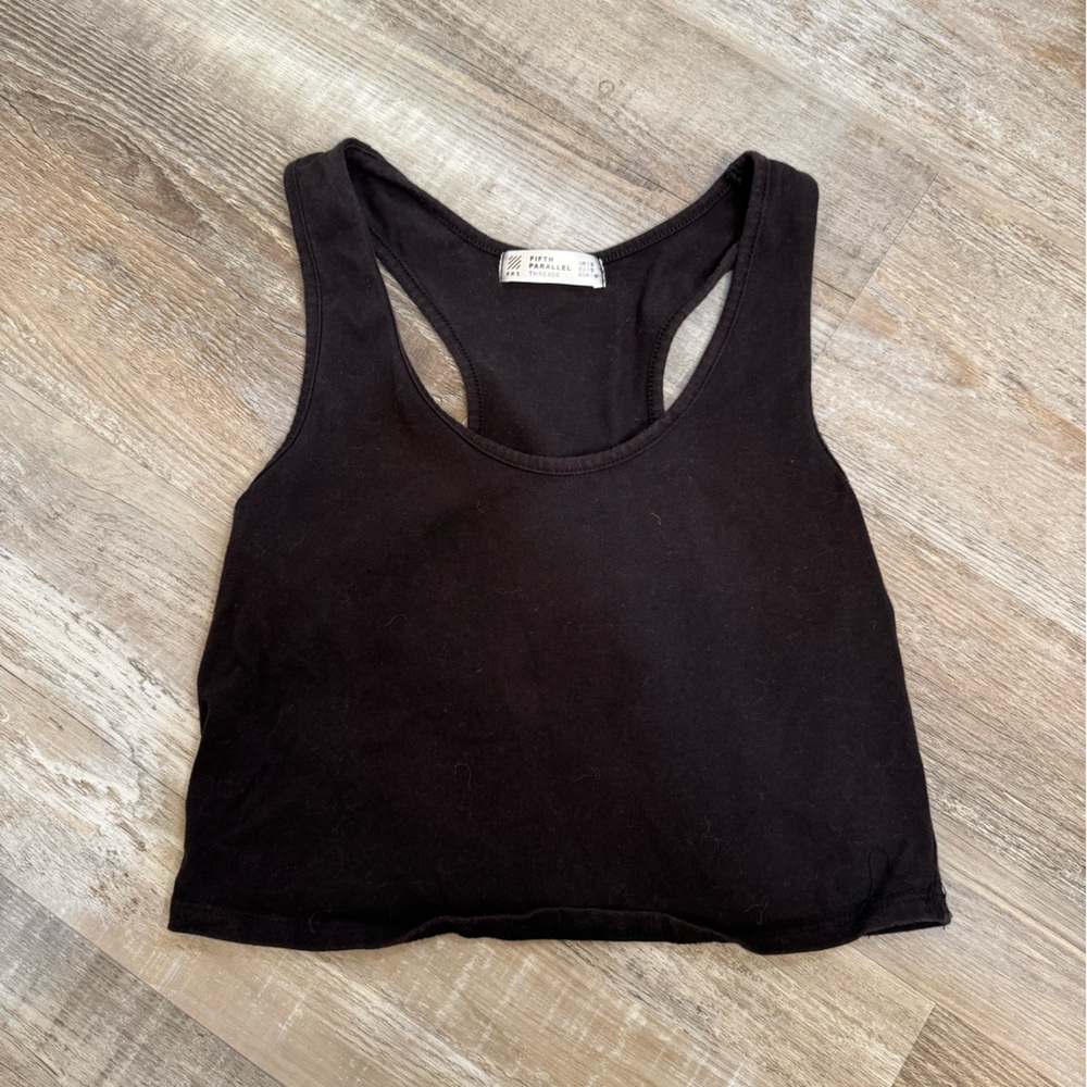 Black Cropped Tank